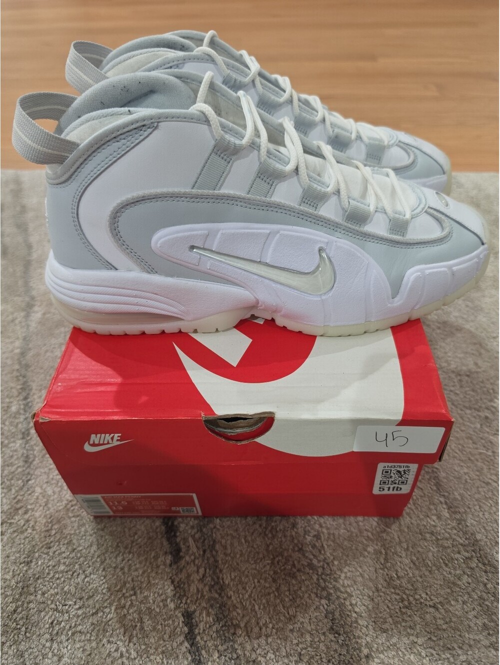 Nike air max penny size 11.5 super clean